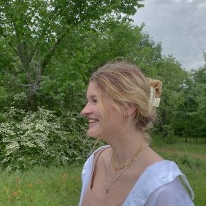 Meet your Posher, Haley